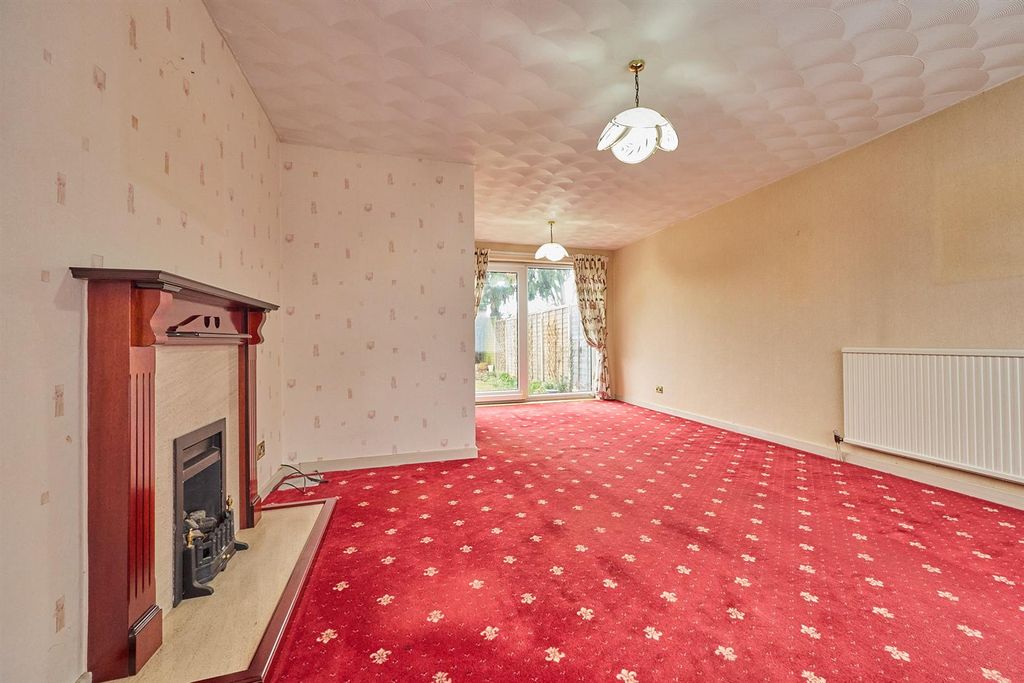 Property photo 2 of 14 Lounge/Dining Room