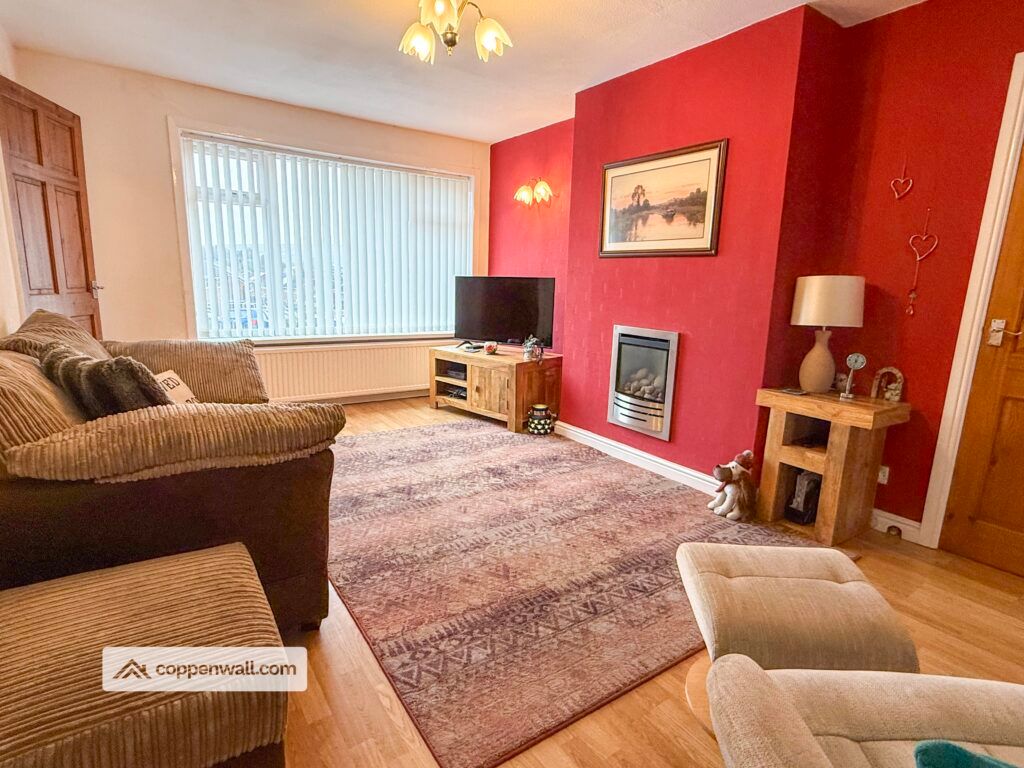 Property photo 2 of 39