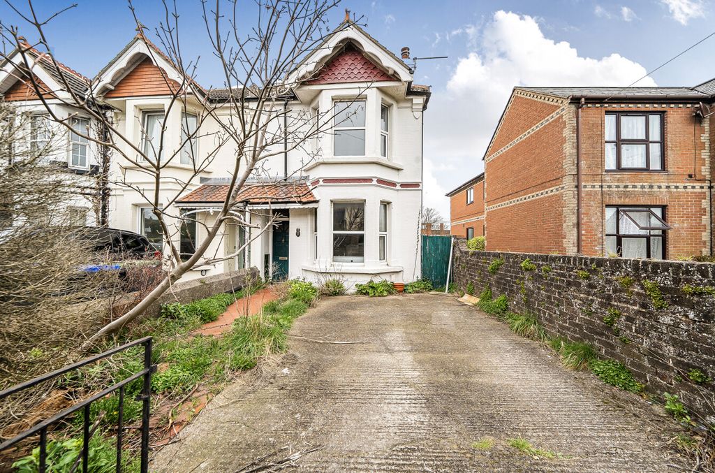 Property photo 1 of 21 1417651-26-69c25F...