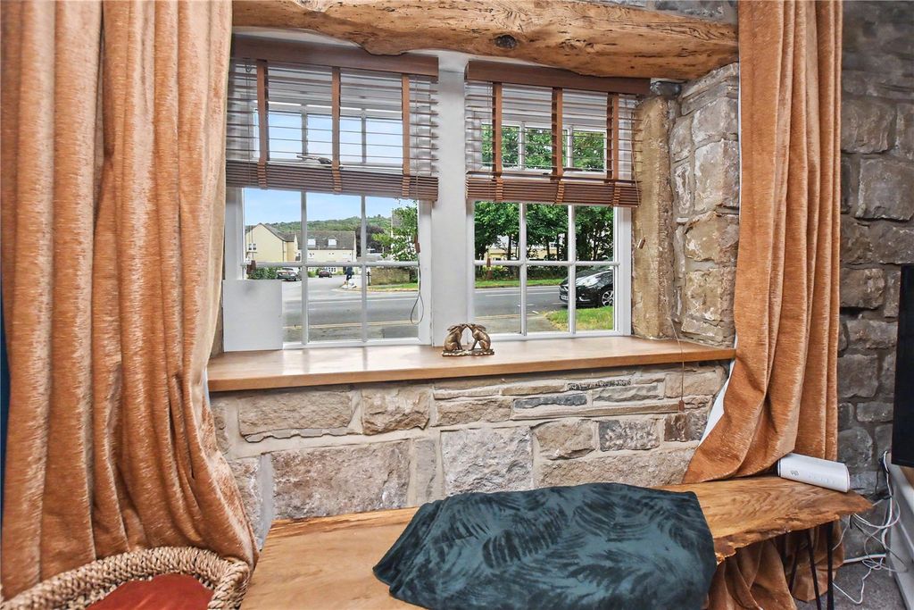 Property photo 3 of 23 Picture No. 07
