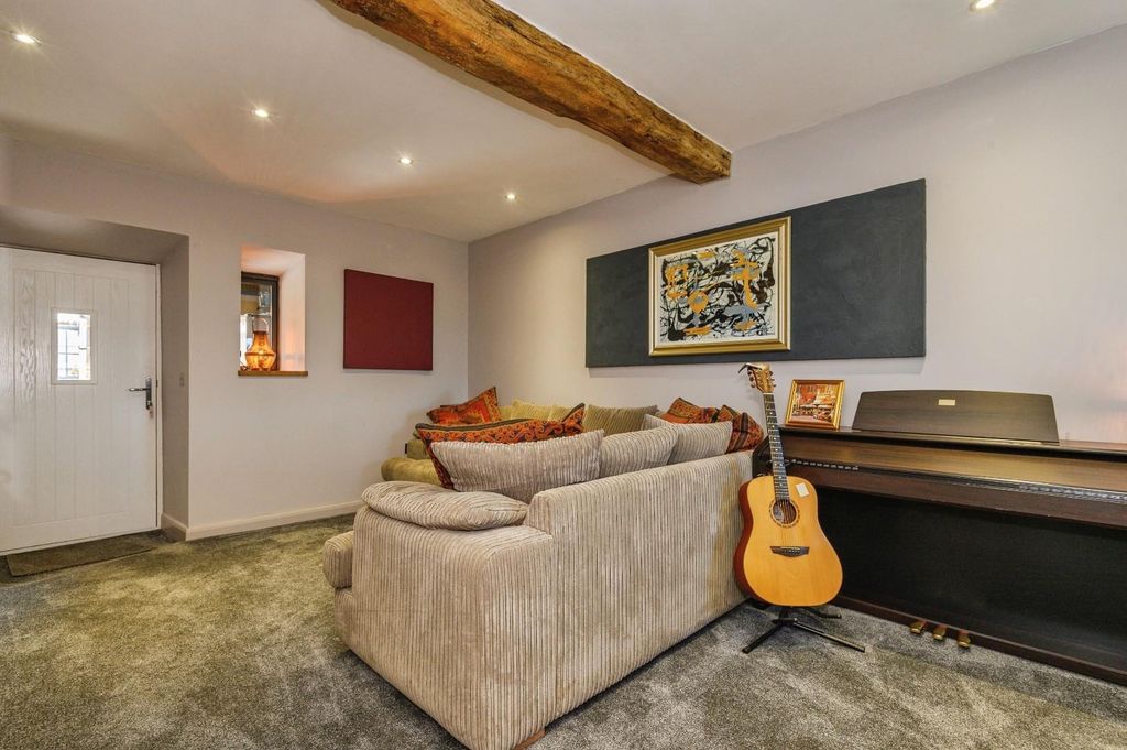 Property photo 2 of 48 Jlp-31.Jpg