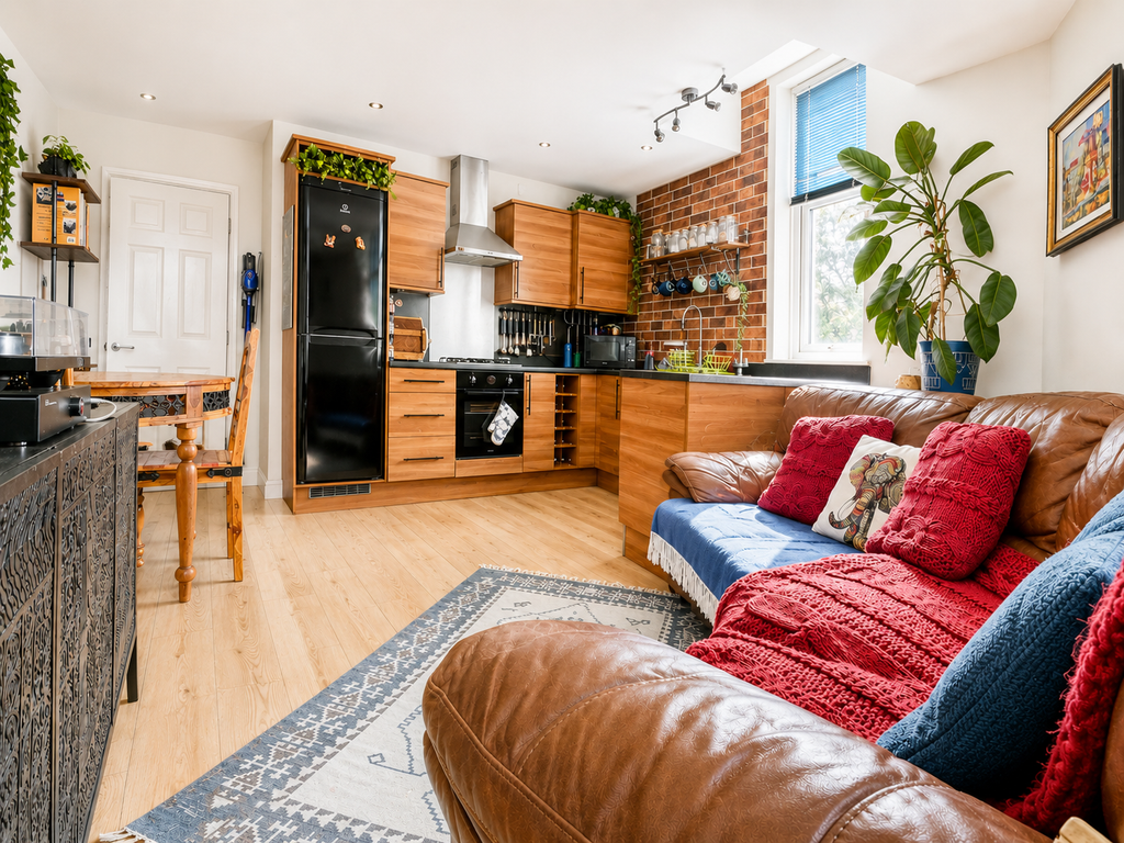 Property photo 1 of 8