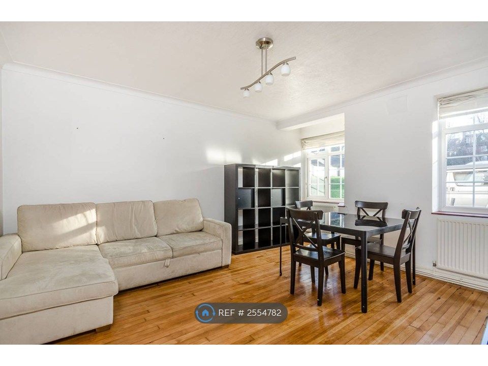 Property photo 1 of 5 Living &amp; Dinning Room