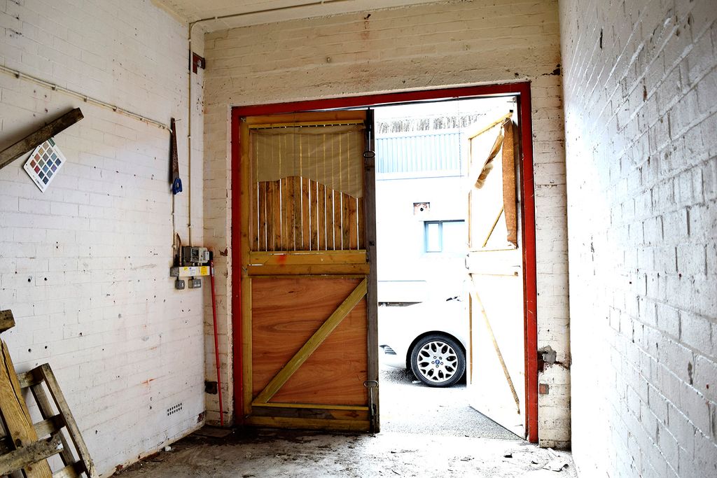 Property photo 2 of 3