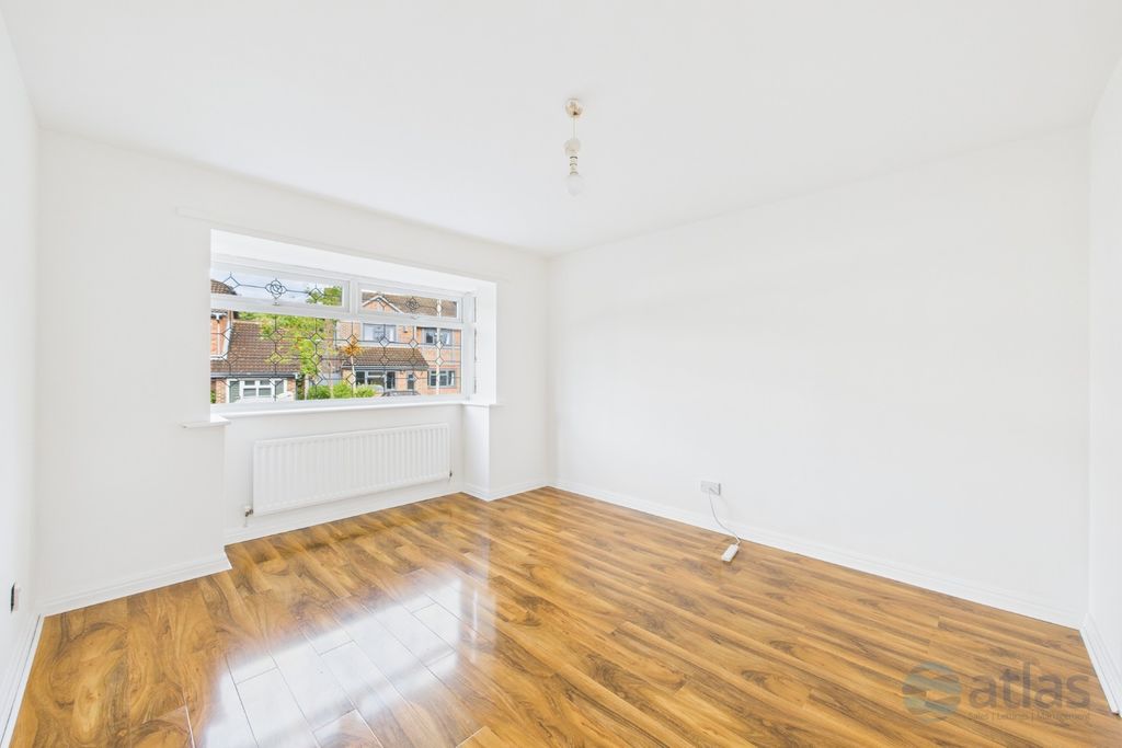 Property photo 3 of 23 Bedroom One