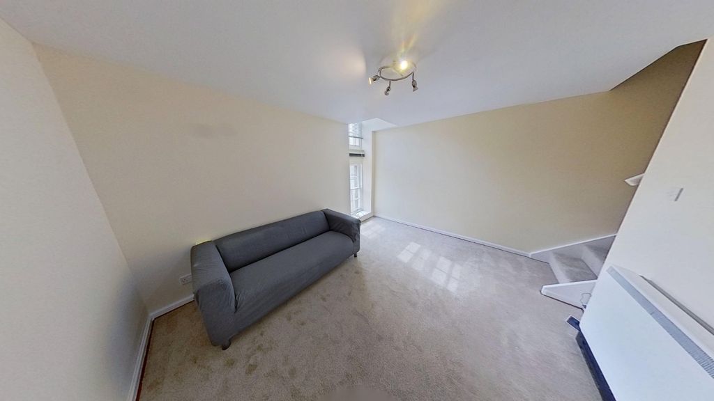 Property photo 1 of 11 Photo 1