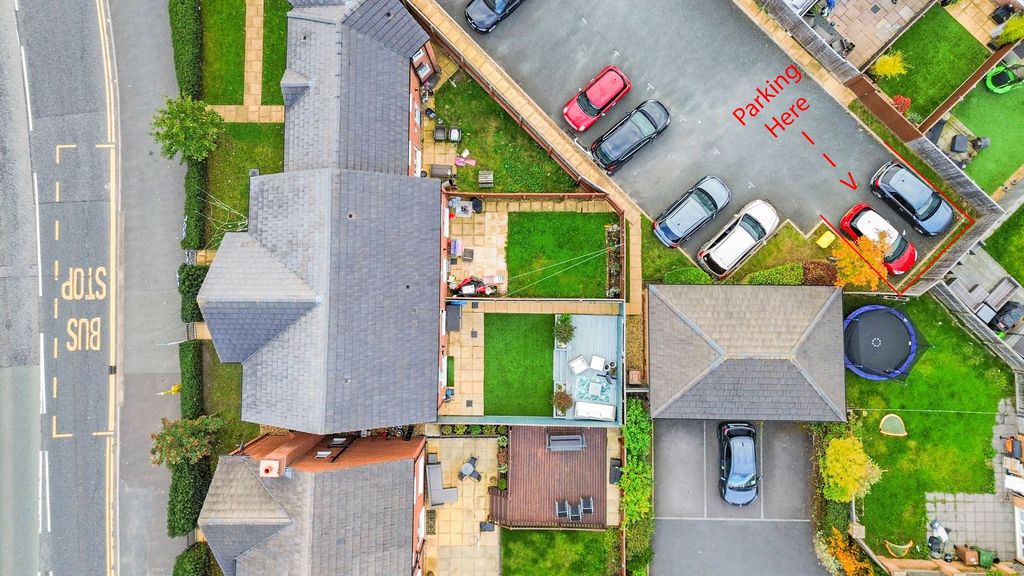 Property photo 2 of 36