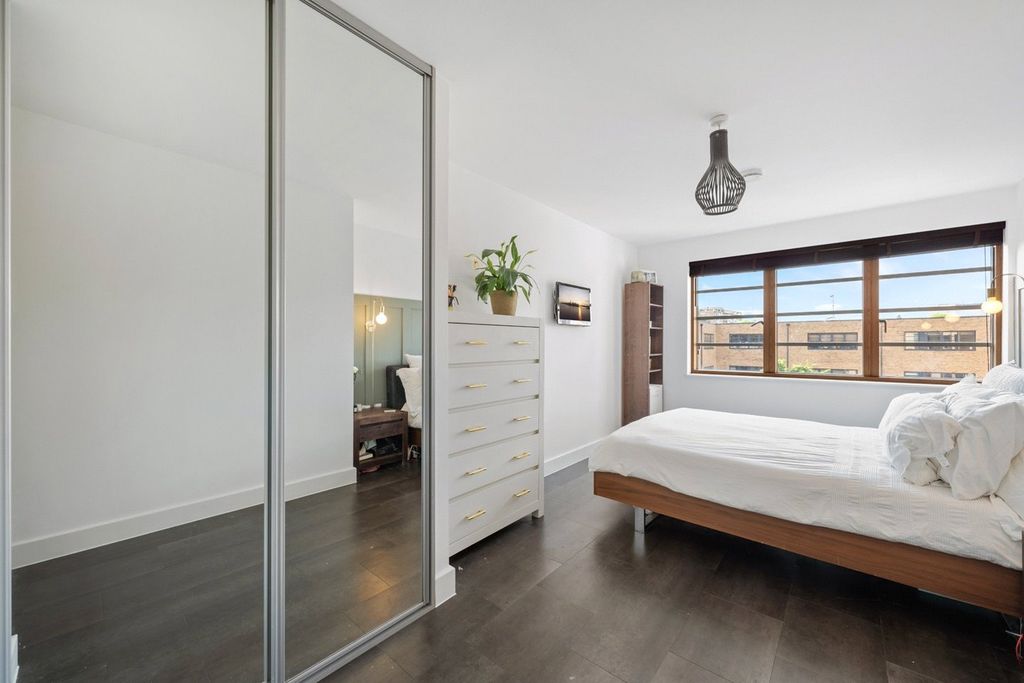 Property photo 3 of 11 Picture No. 04