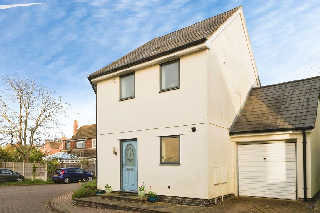 Property photo 1 of 17 Pbox-Img.Jpg