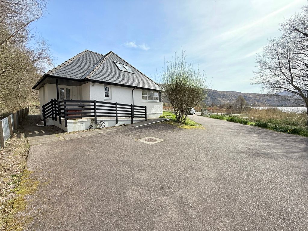 Property photo 3 of 51