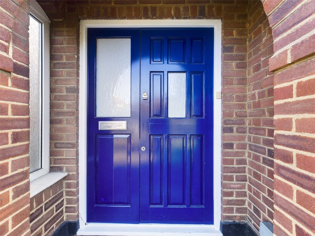 Property photo 3 of 22 Picture No. 03