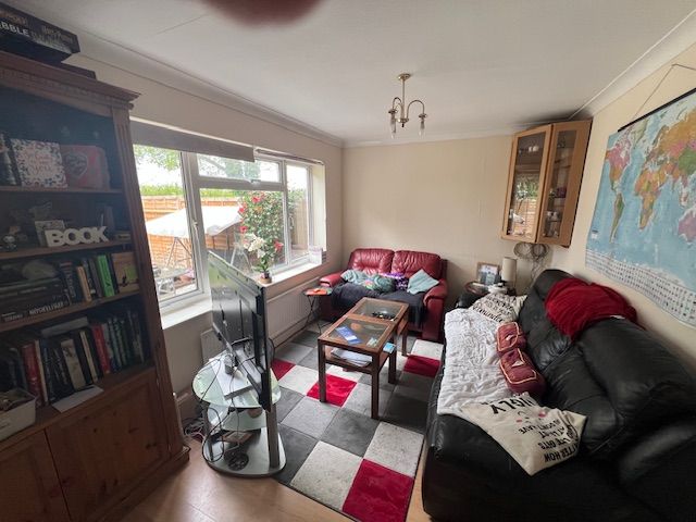 Property photo 3 of 14