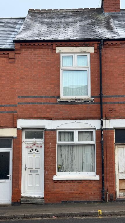 Property photo 1 of 12 Front