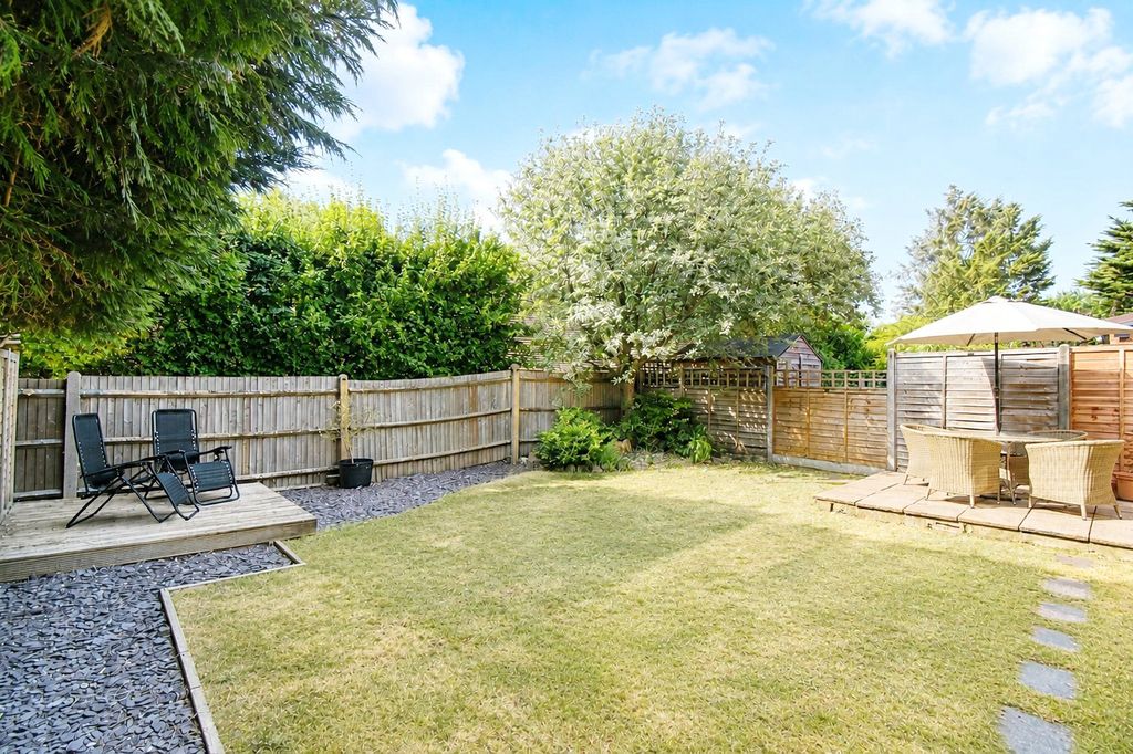 Property photo 2 of 19 Picture No. 22