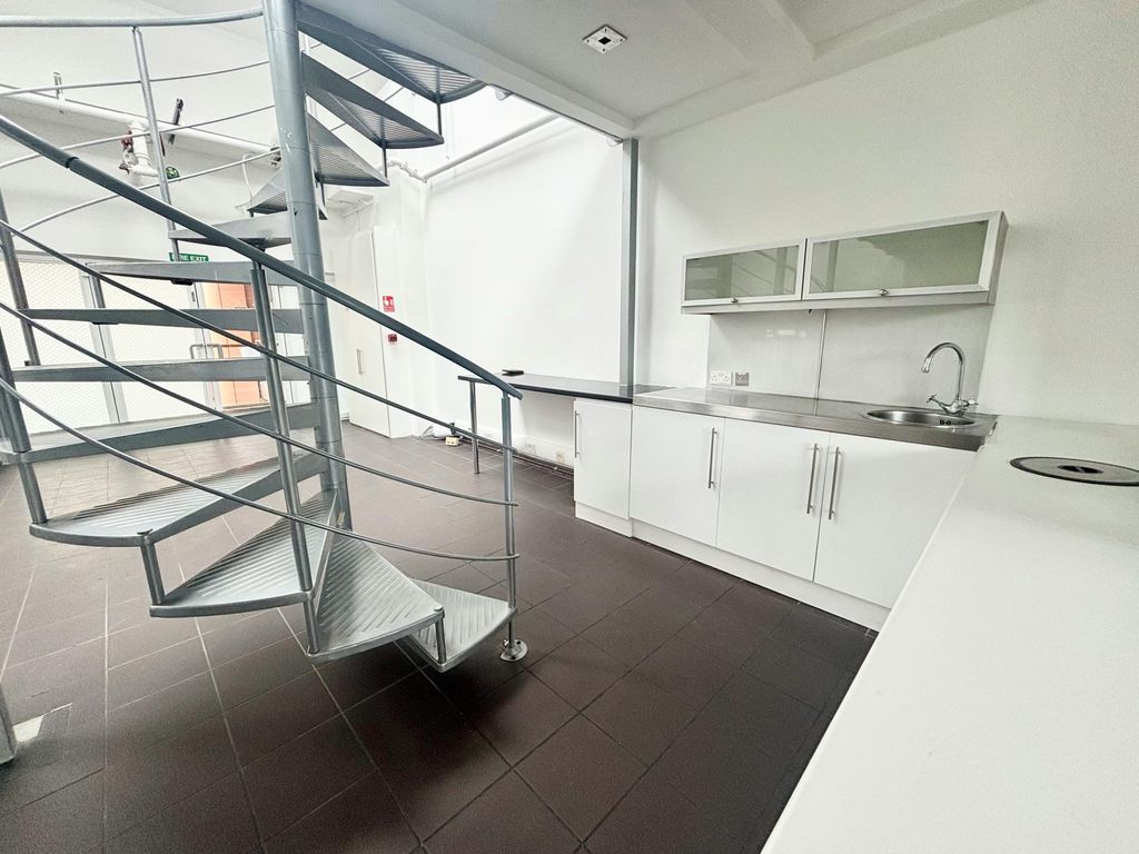 Property photo 2 of 11 Img_4690.Jpeg