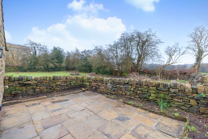 Property photo 3 of 19 Photo 18