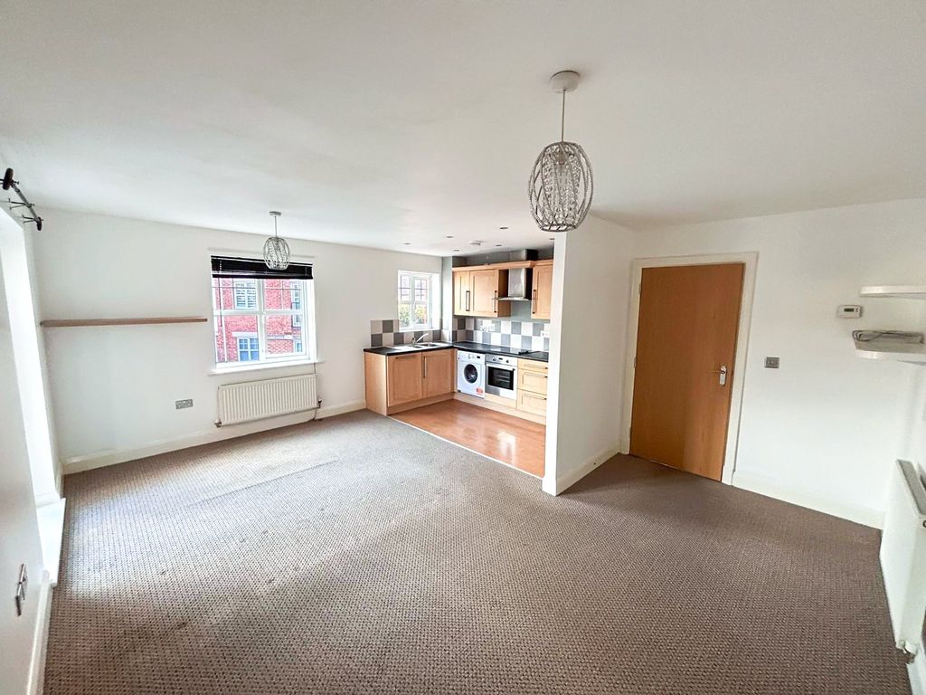 Property photo 3 of 7 Picture No. 18