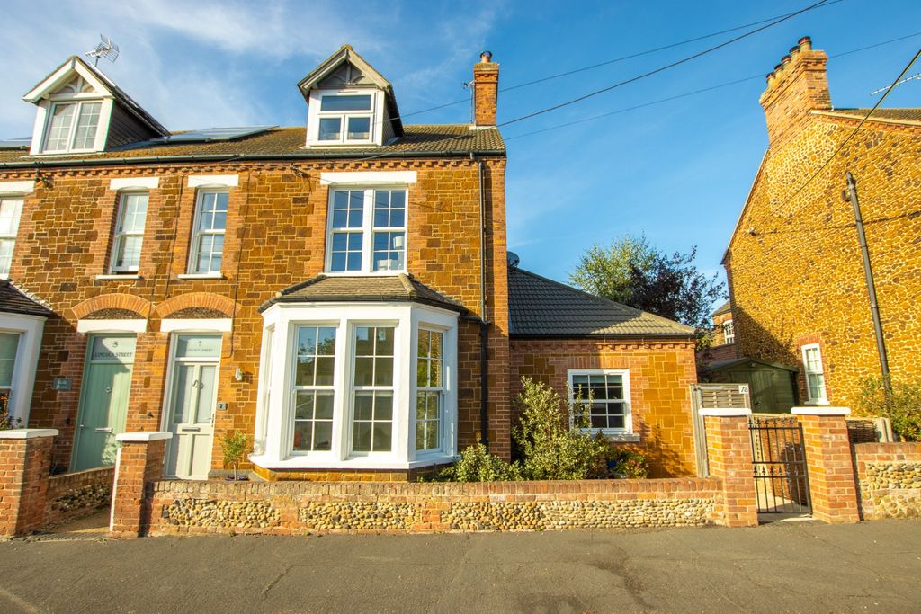 Property photo 1 of 24 3033851