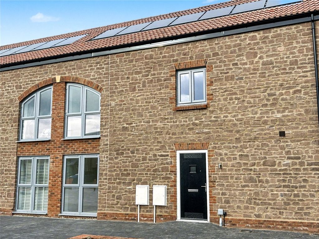 Property photo 3 of 13 Picture No. 19