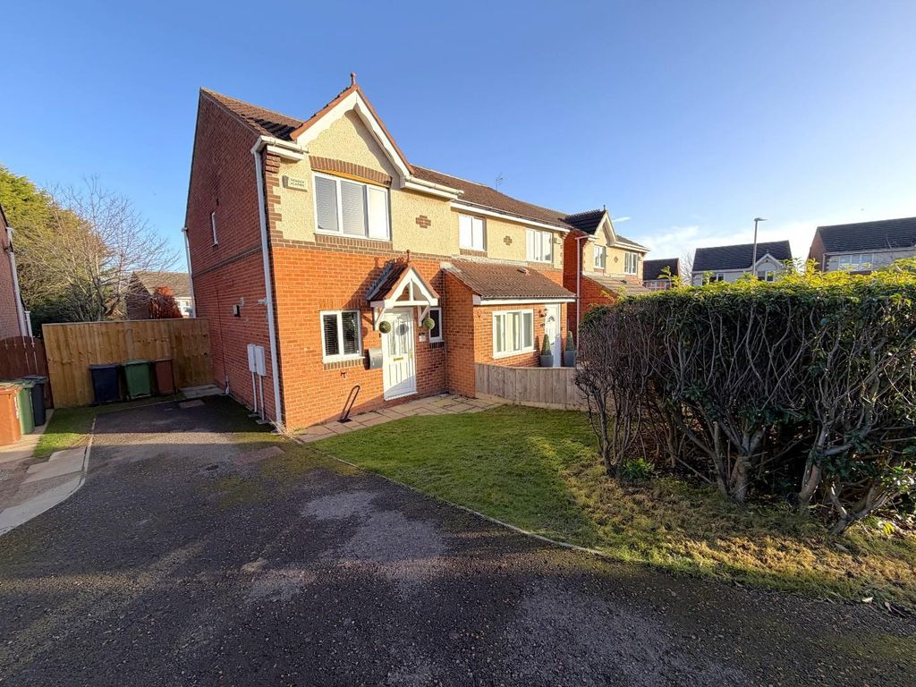 Property photo 1 of 25 Front