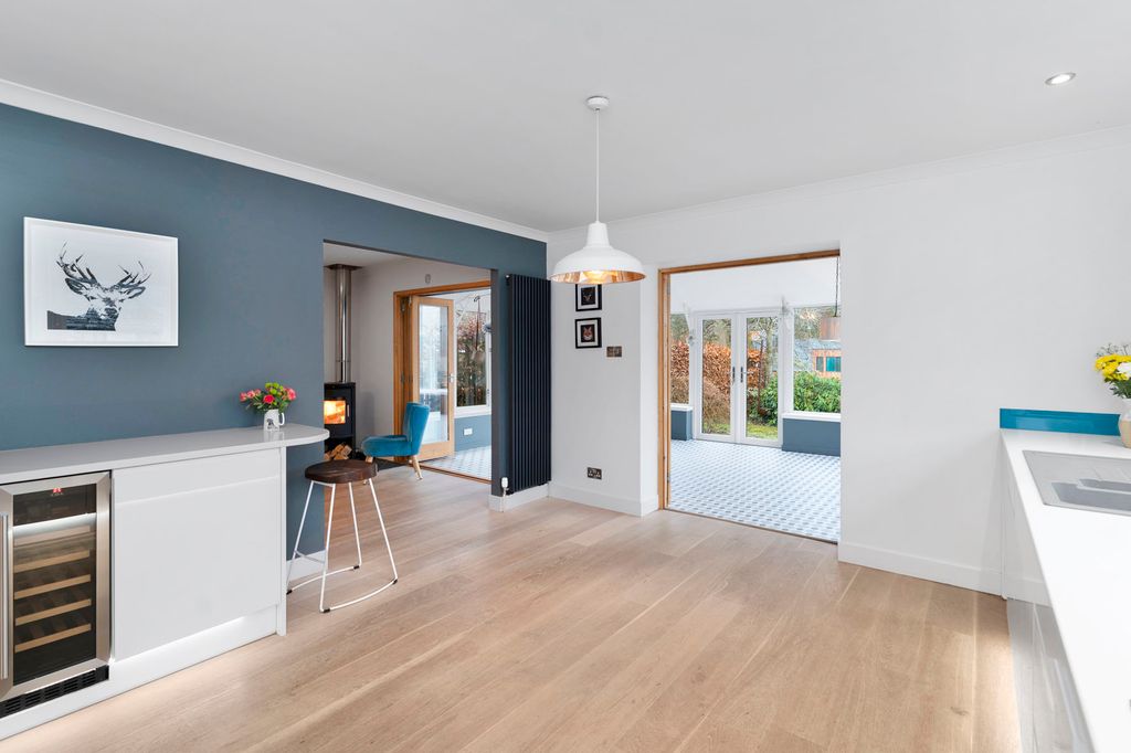 Property photo 2 of 13 Property Image 2