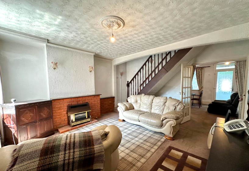 Property photo 2 of 10 Second Reception