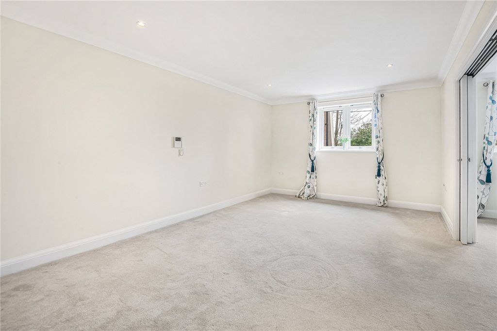 Property photo 3 of 17 Picture No. 07