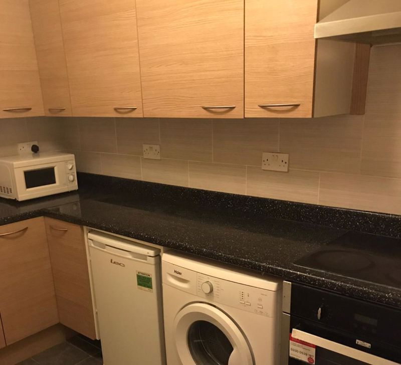 Property photo 1 of 7 Photo 7