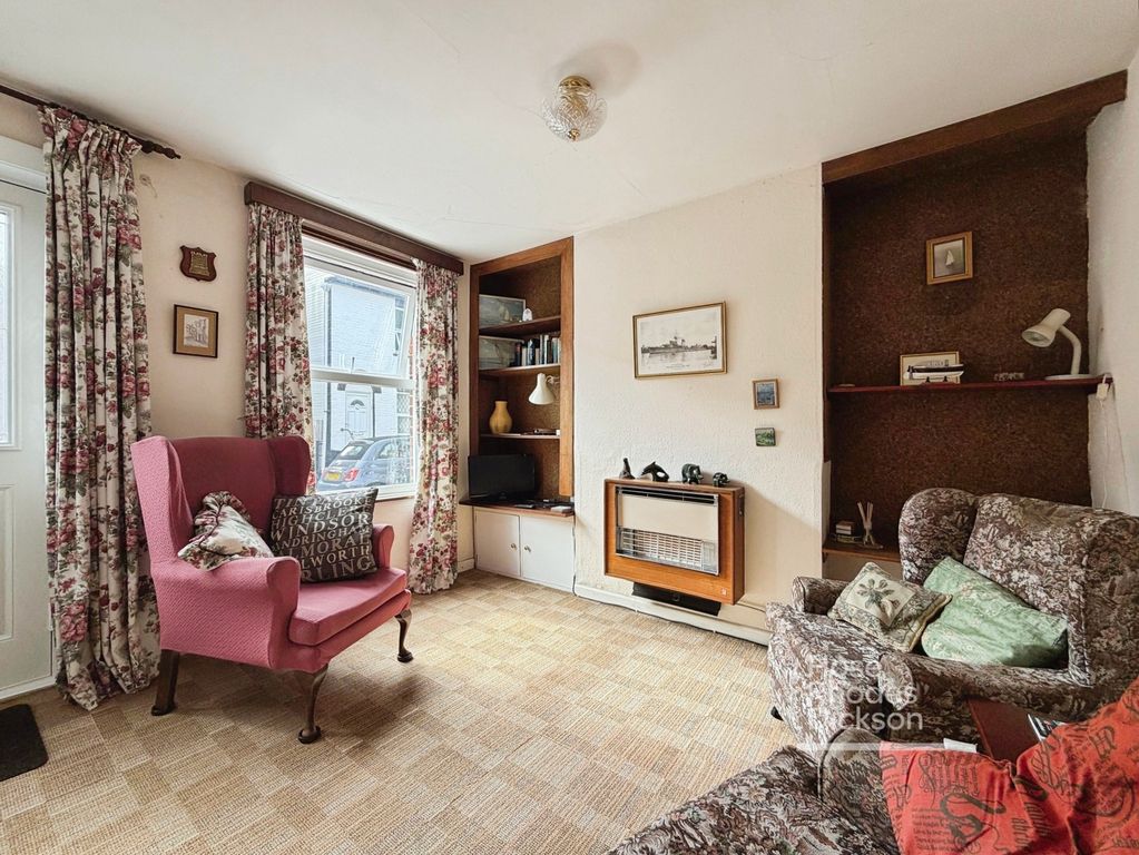 Property photo 2 of 15 Pbox-Img.Jpg