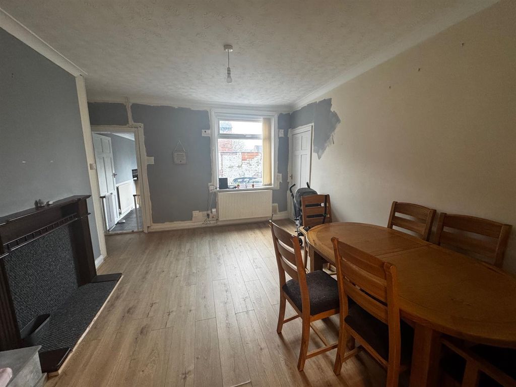 Property photo 3 of 7 Img_8068.Jpeg