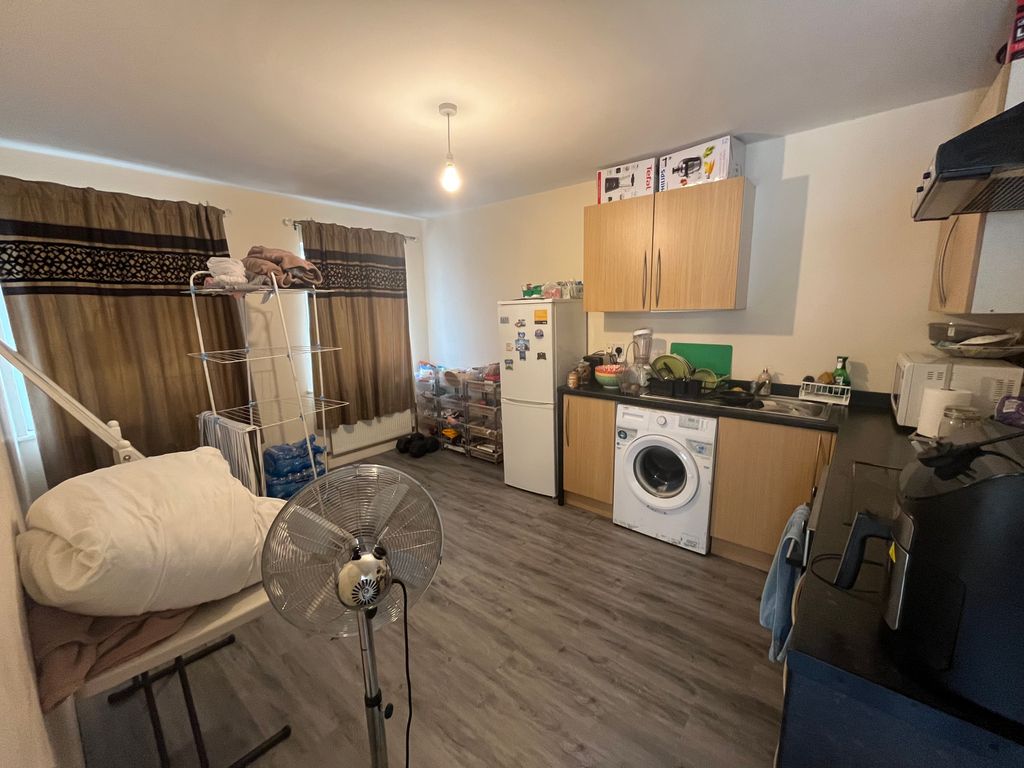 Property photo 1 of 5 Img_1196