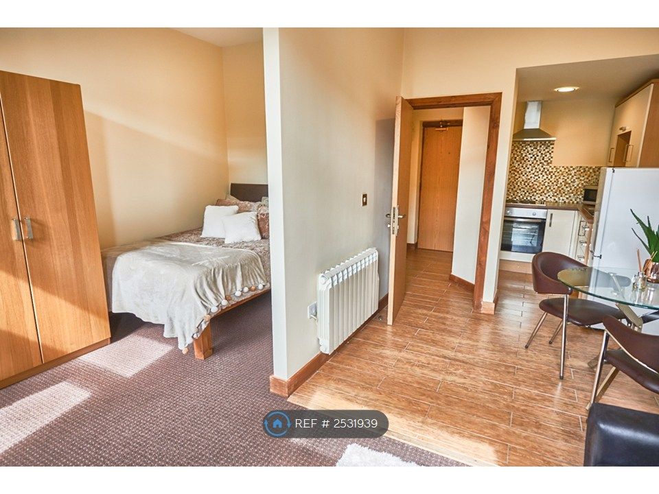 Property photo 1 of 4