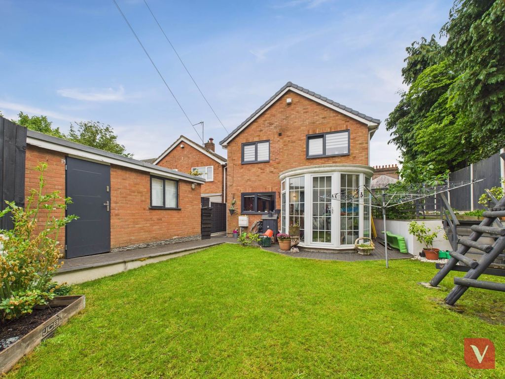 Property photo 1 of 29