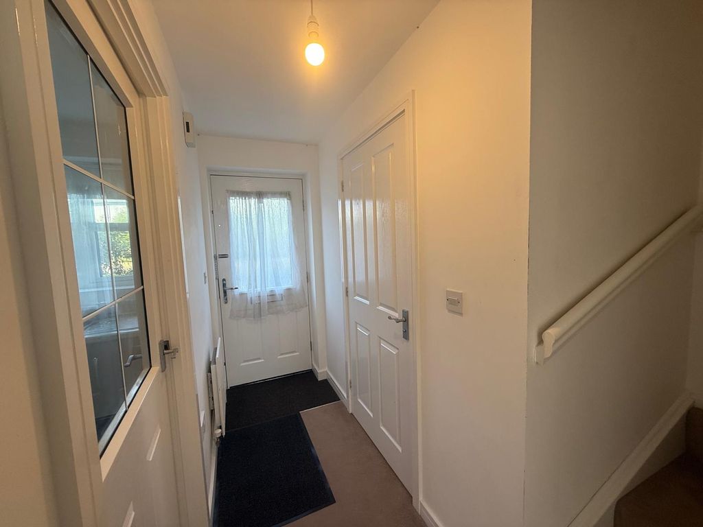 Property photo 2 of 63