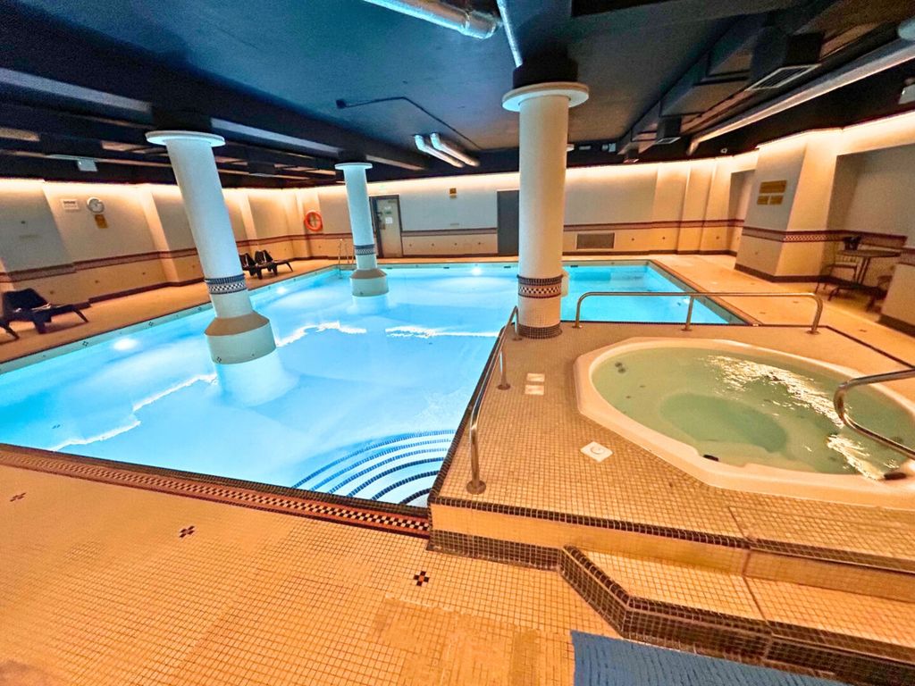 Property photo 3 of 15 Img_34492_1_Original