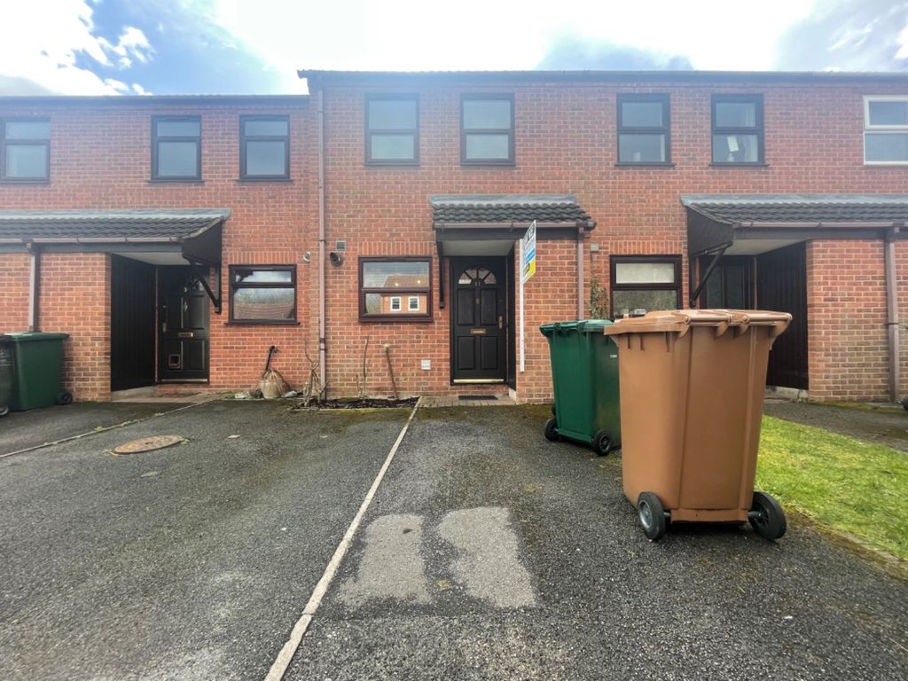 Property photo 1 of 12 2070671