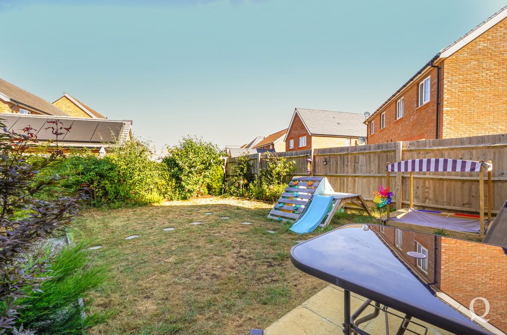 Property photo 3 of 23 2A6Fed27-Eaa4-406...