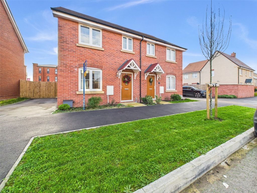 Property photo 1 of 10 Picture No. 15