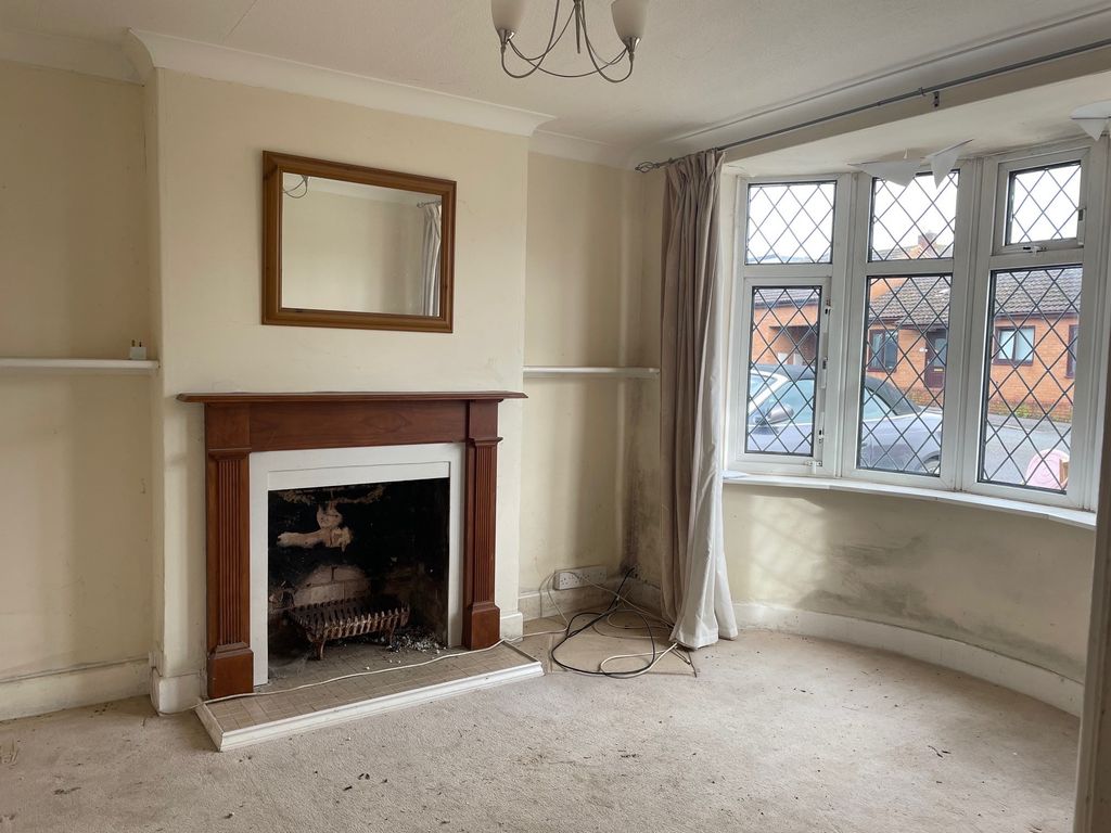 Property photo 3 of 18