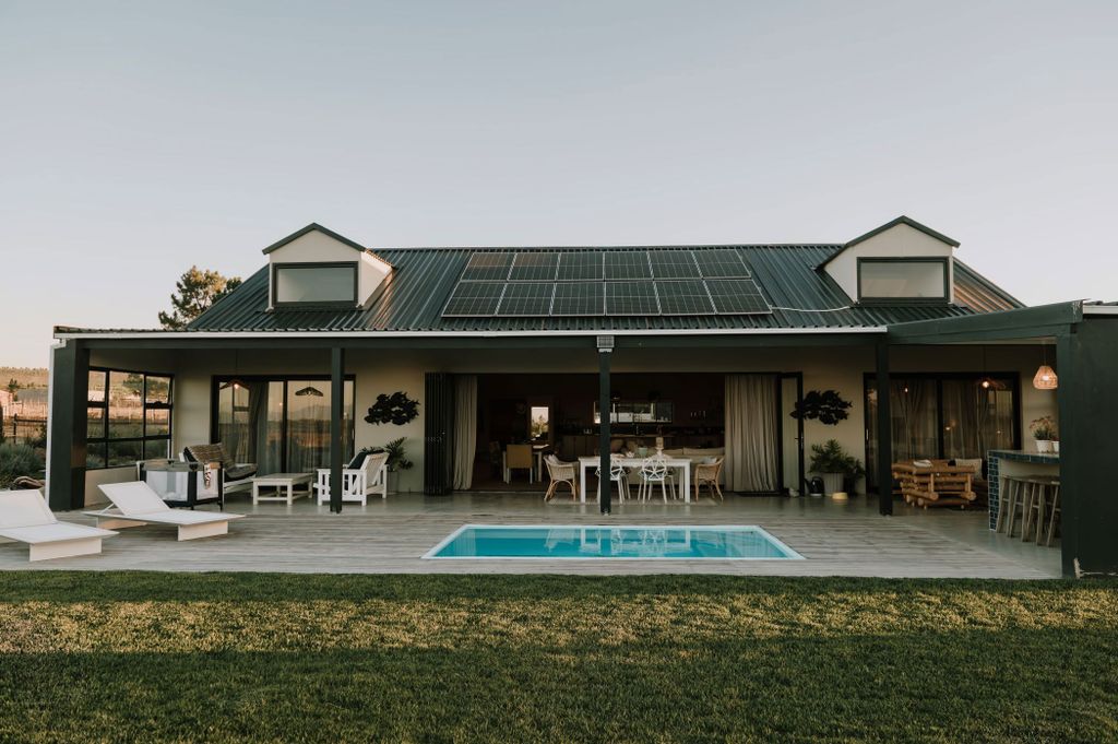 Property photo 1 of 68 1Sr1735834
