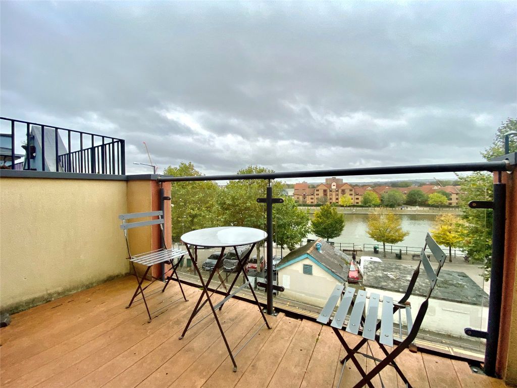 Property photo 2 of 15 Picture No. 16