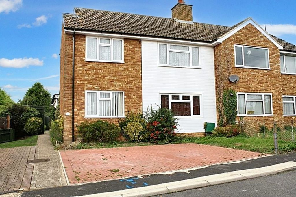 Property photo 1 of 1