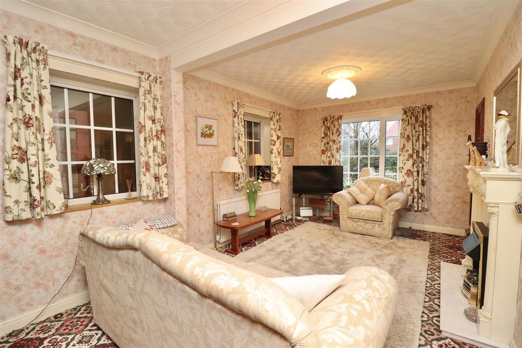 Property photo 3 of 22 Img_6075.Jpg