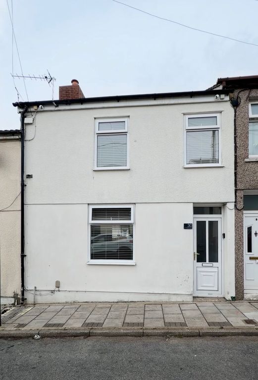 Property photo 1 of 25
