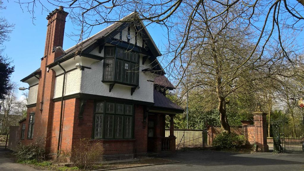 Property photo 2 of 3