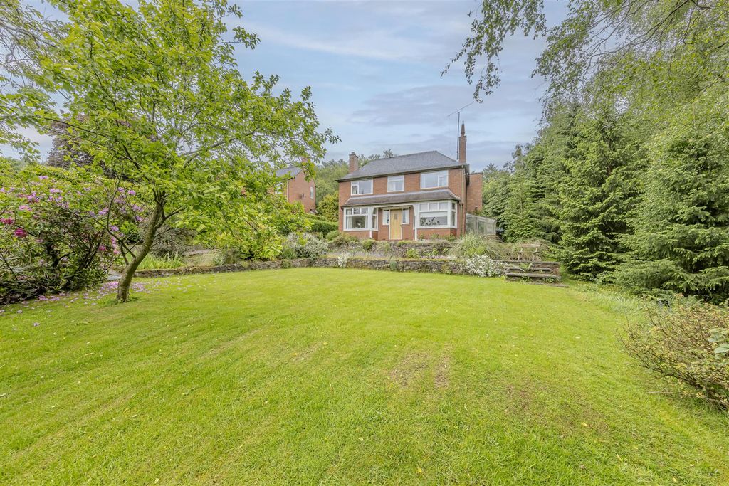 Property photo 3 of 48 Front