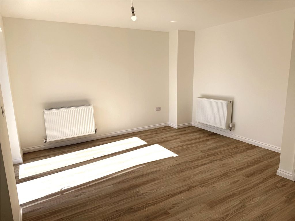 Property photo 3 of 11 Picture No. 03