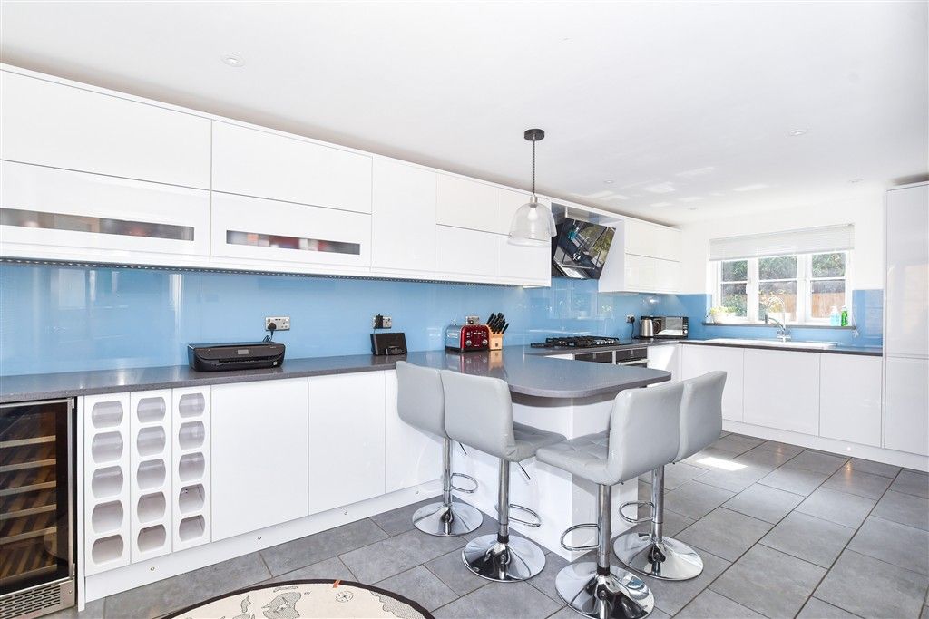 Property photo 2 of 12 Kitchen/Diner