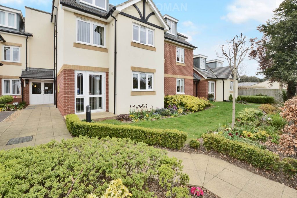 Property photo 2 of 3