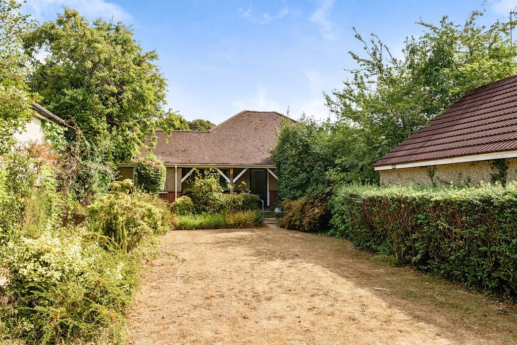 Property photo 1 of 13